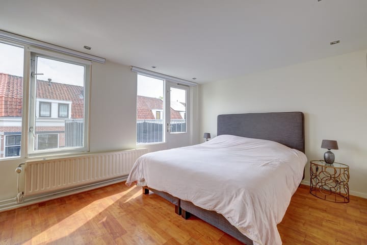 Photo 36 of Heilige Geeststraat 26