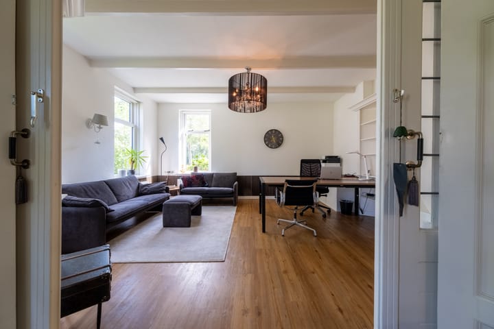 Photo 12 of Hoofdstraat 80