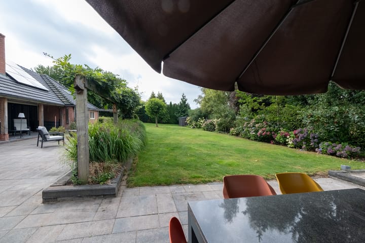 Photo 49 of Hoofdstraat 80