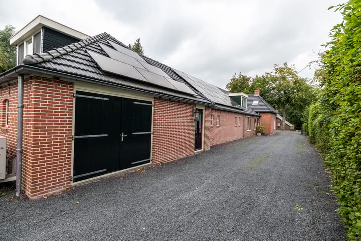 Photo 52 of Hoofdstraat 80