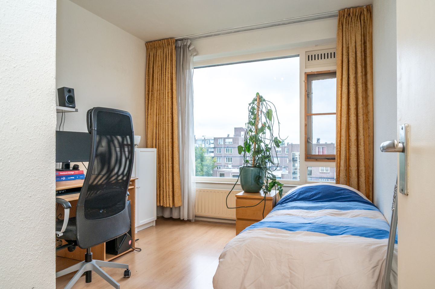 Photo 20 of Aubadestraat 40