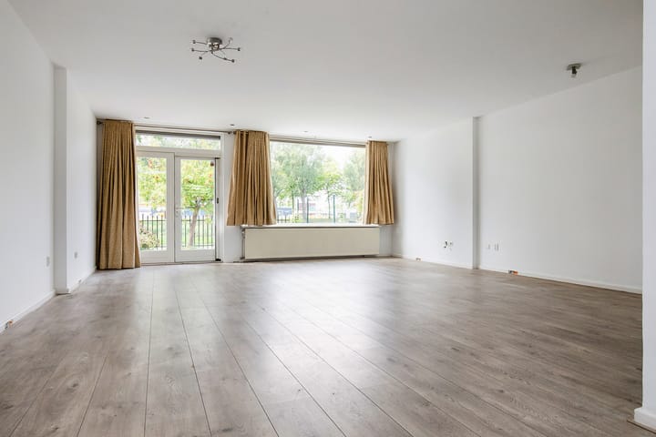 Photo 9 of Graan voor Visch 15815