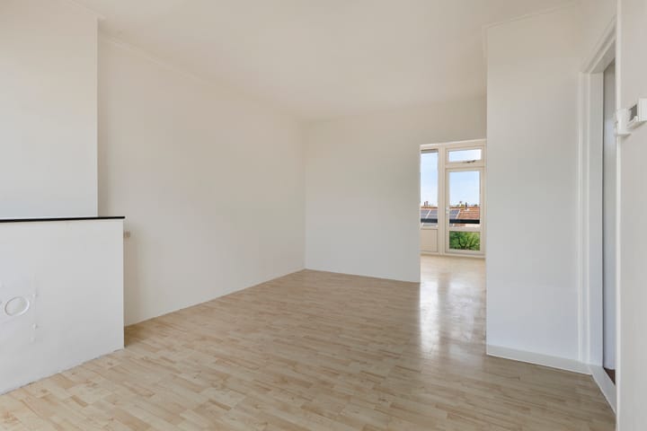 Foto 7 van Burgemeester Van Haarenlaan 1537