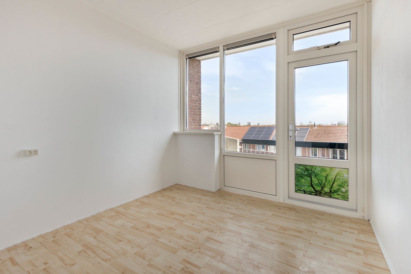 Foto 14 van Burgemeester Van Haarenlaan 1537