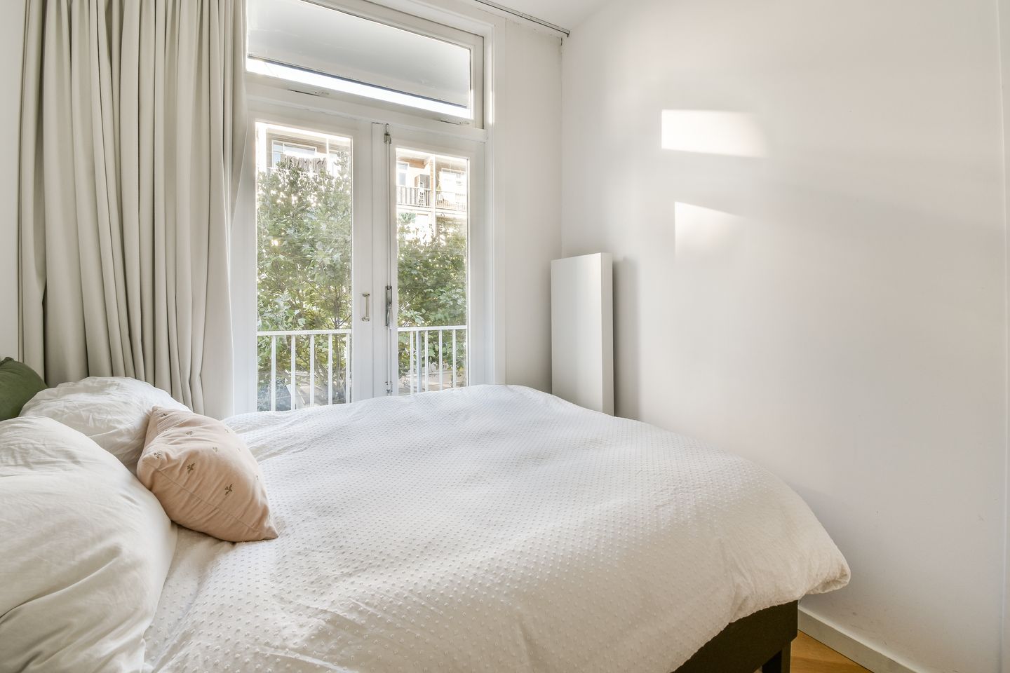 Foto 10 van Orteliusstraat 225-1