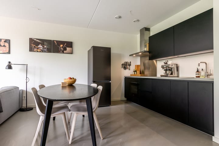 Foto 6 van Roentgenstraat 151