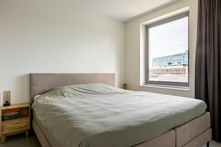 Foto 26 van Roentgenstraat 151