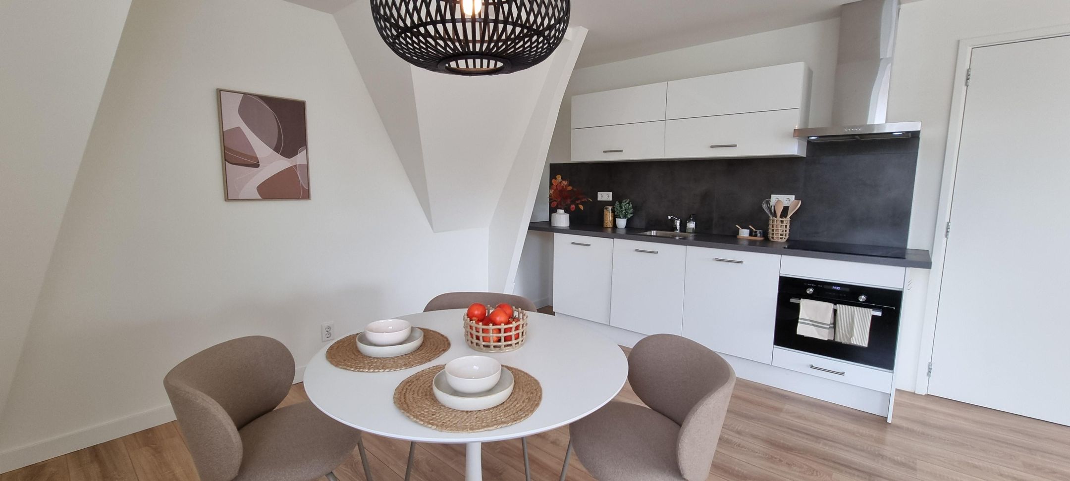 Foto 9 van Laanstraat 110-C