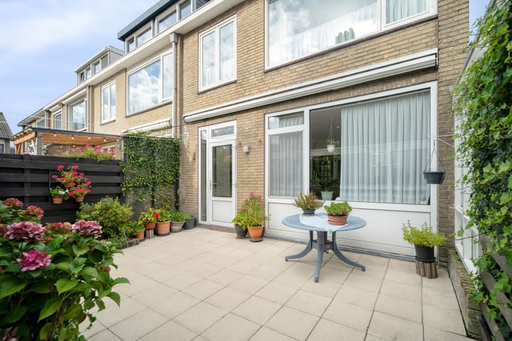 Photo 2 of Lebuïnusstraat 7