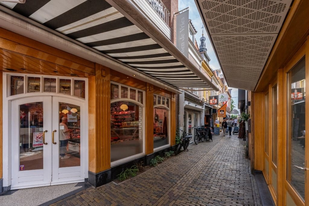 View photo 2 of Magdalenenstraat 12