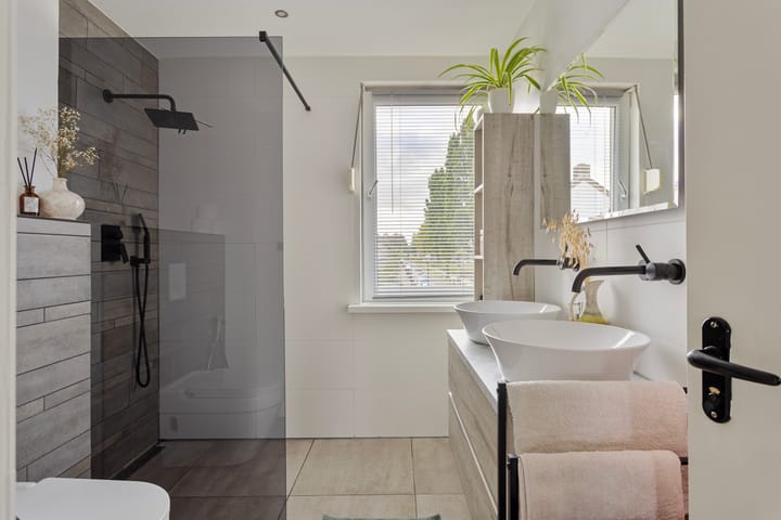 Foto 22 van van Diemenstraat 28