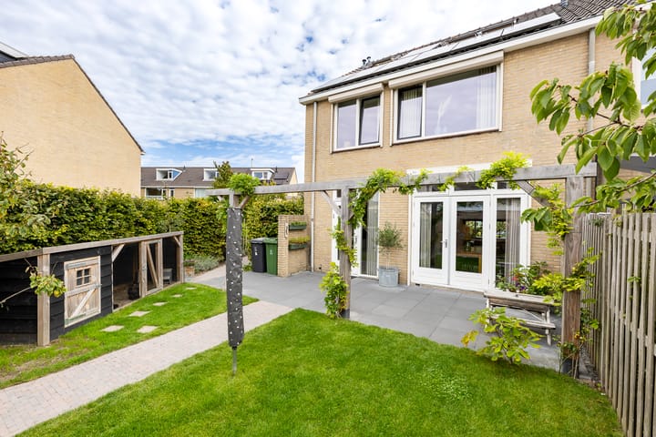 Foto 22 van Abbé de St. Pierre-laan 15