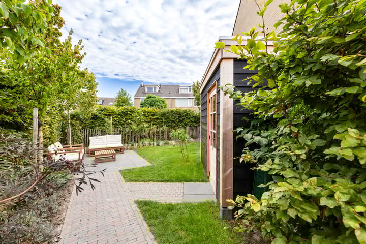 Foto 24 van Abbé de St. Pierre-laan 15