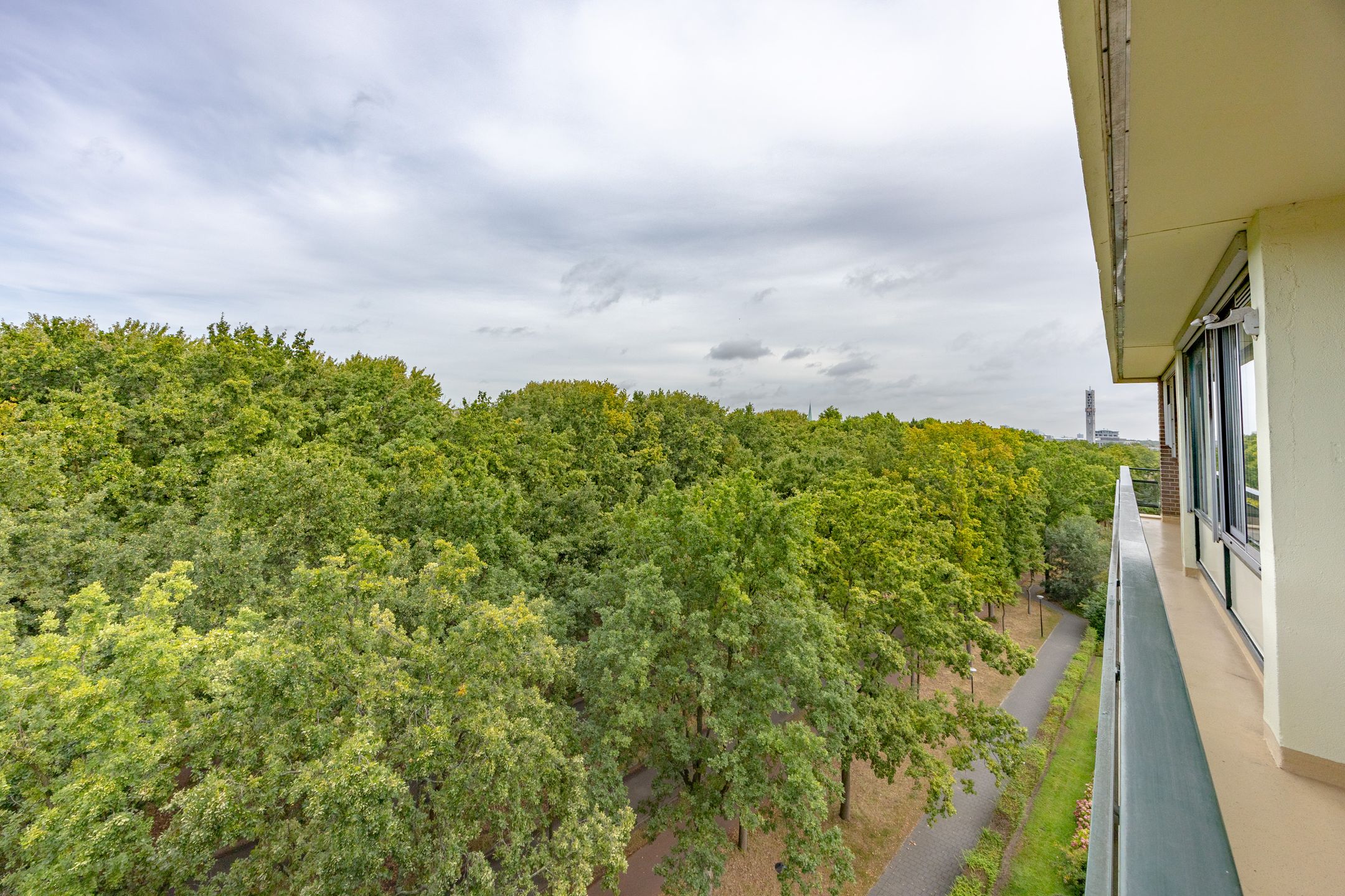 Foto 12 van Dr H. Colijnlaan 6-F163