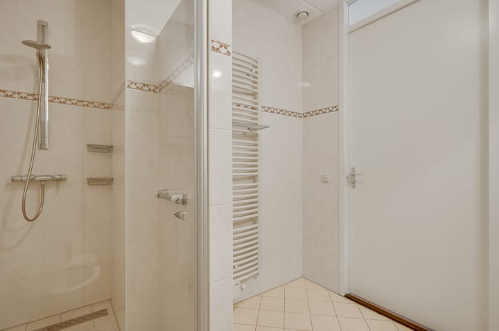 Foto 22 van Jacob Merlostraat 19-A