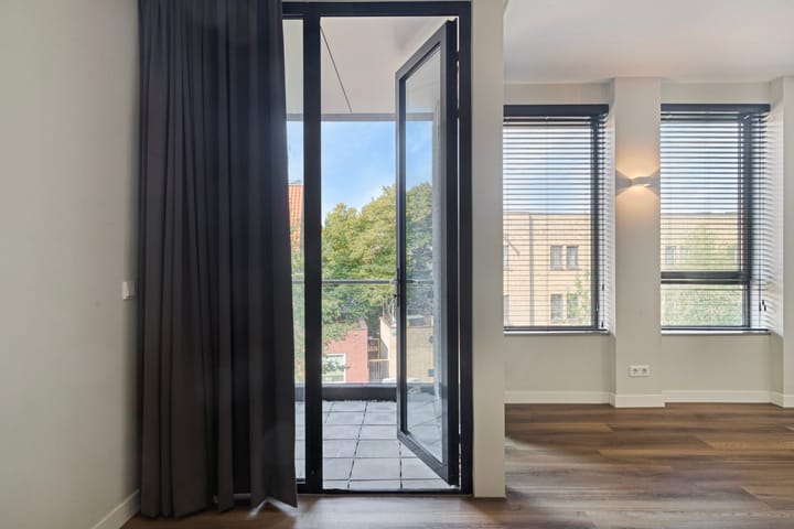 Foto 15 van Hertogstraat 1-08