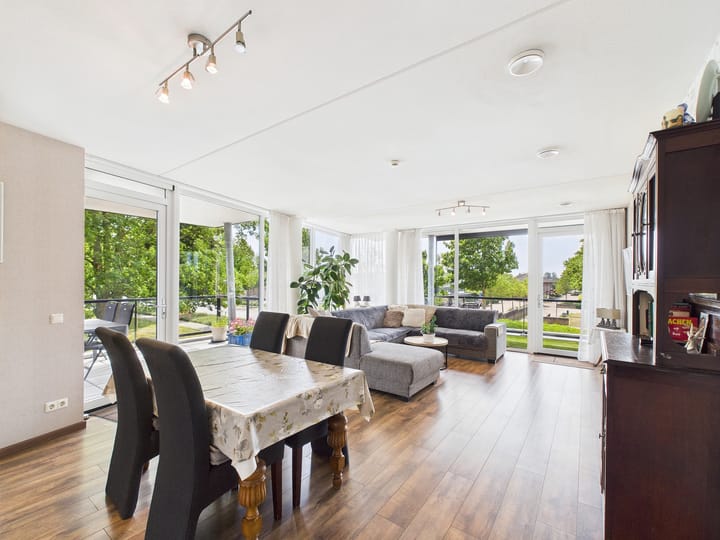 Foto 2 van Alberdingk Thijmstraat 45