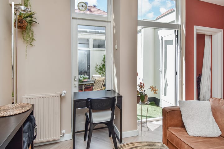 Photo 14 of Bazarlaan 54