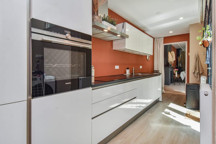 Photo 21 of Bazarlaan 54