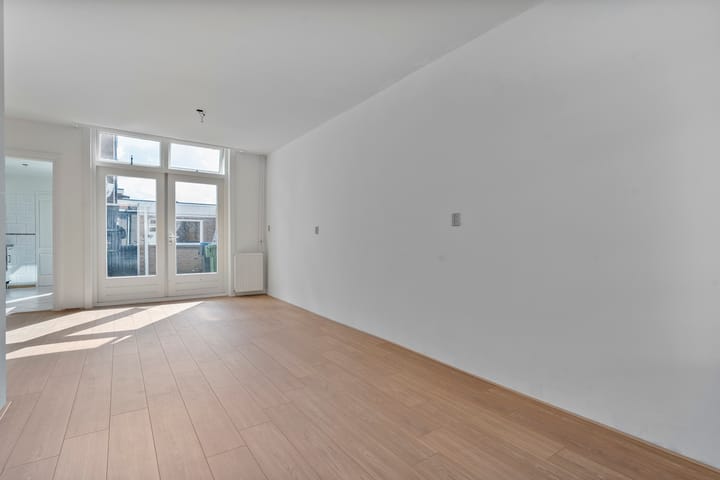 Foto 7 van Julianastraat 19