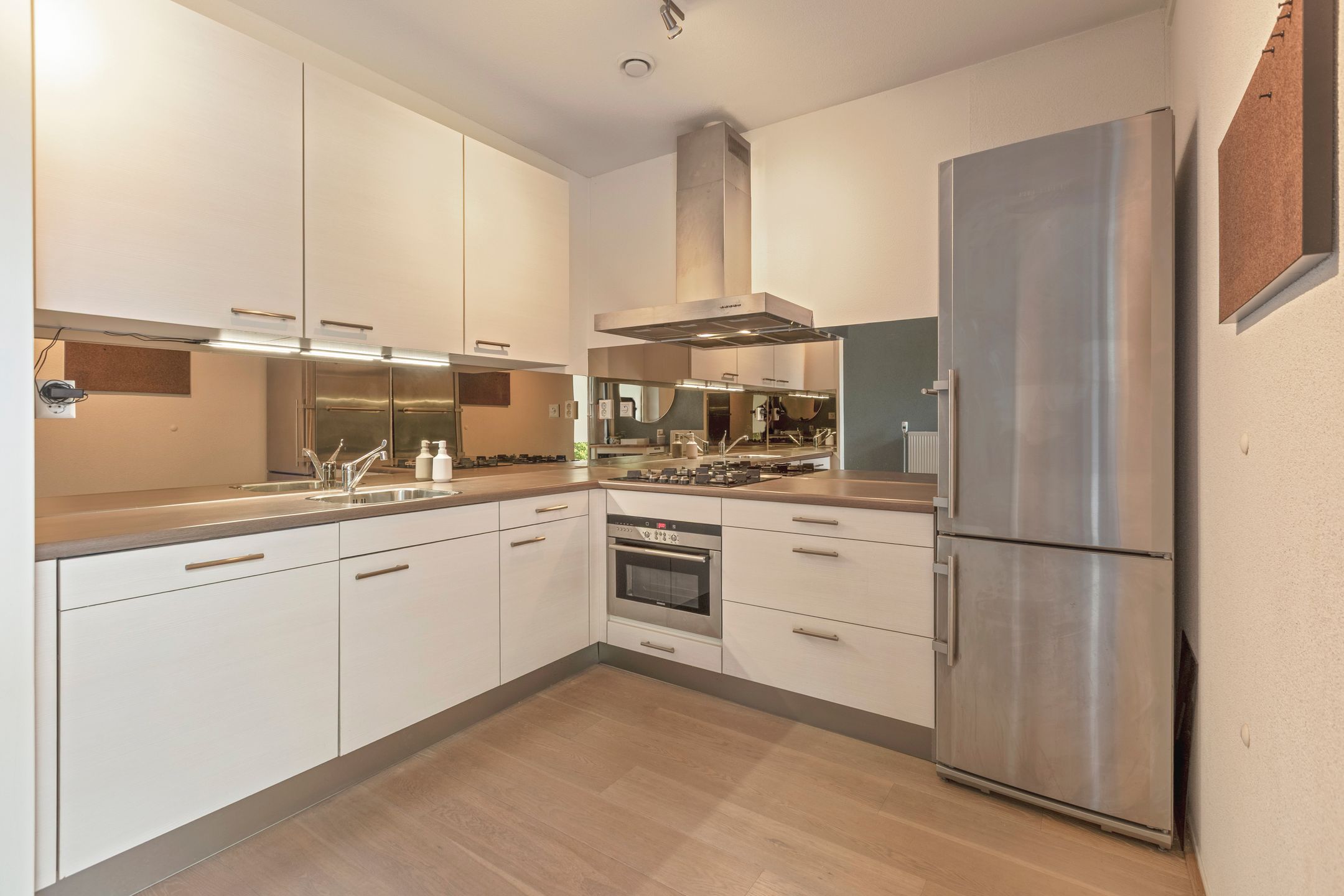 Foto 12 van Osdorper Ban 731