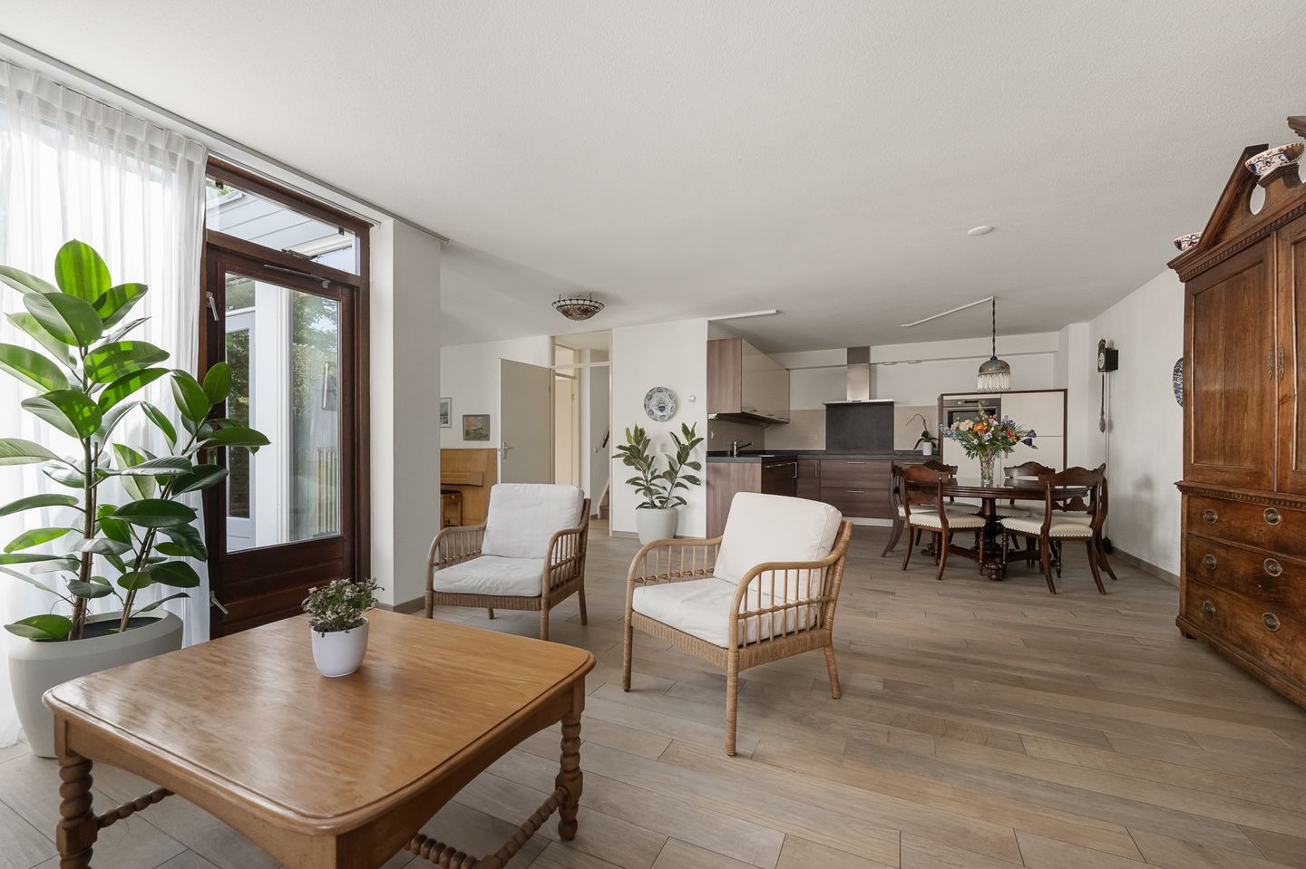 Foto 4 van Kalander 44