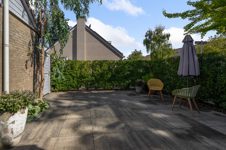 Photo 12 of Kalander 44