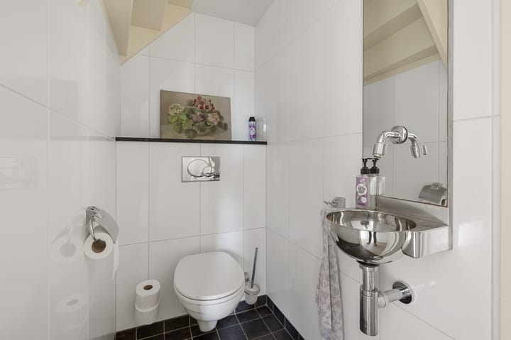 Photo 16 of Kalander 44