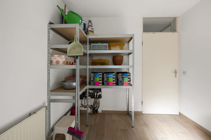 Photo 18 of Kalander 44