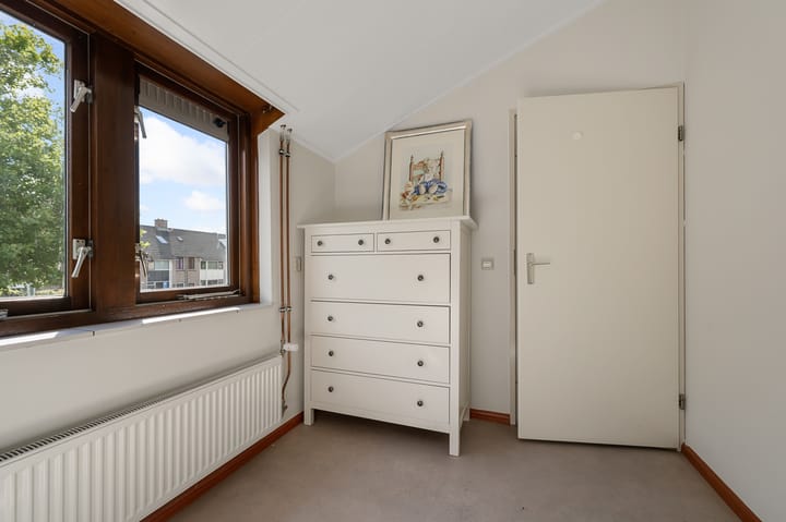 Photo 21 of Kalander 44