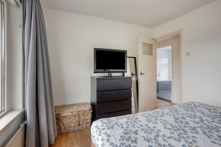 Foto 20 van Tongel 13