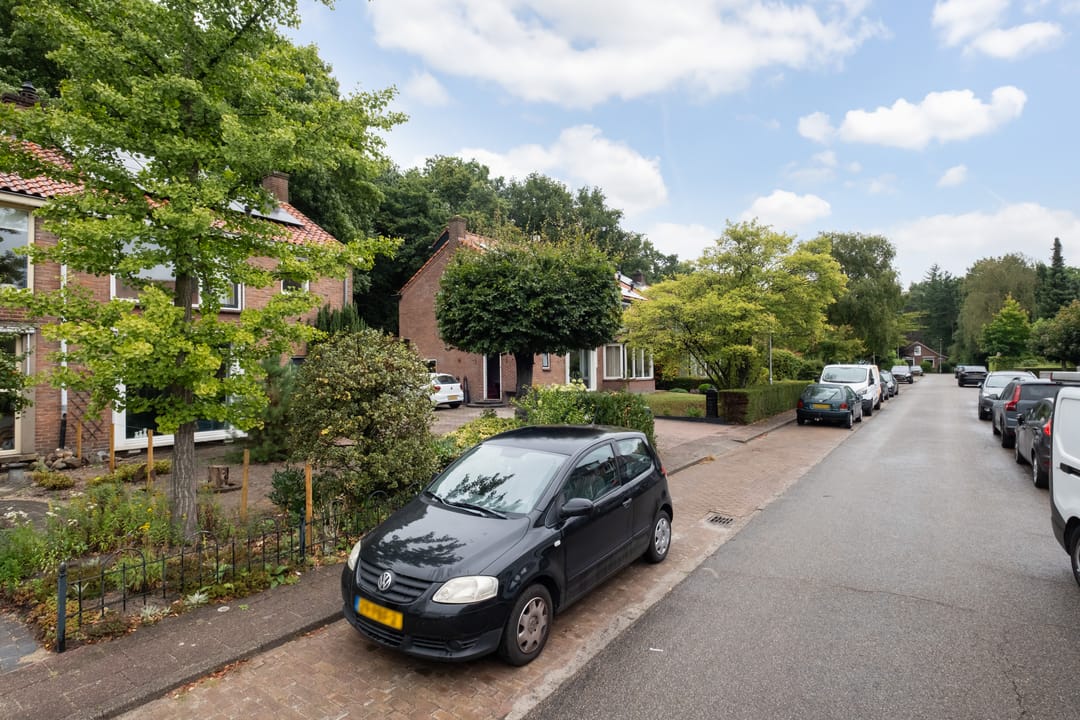 Foto 37 van Ds. Witteveenlaan 11