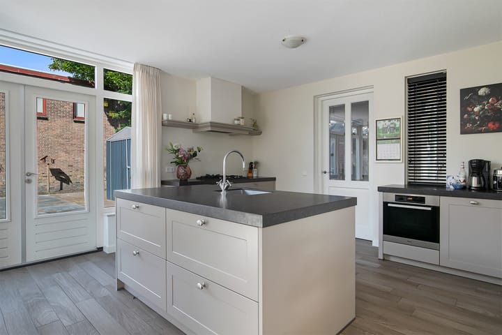 Photo 10 of Veldhuisstraat 15