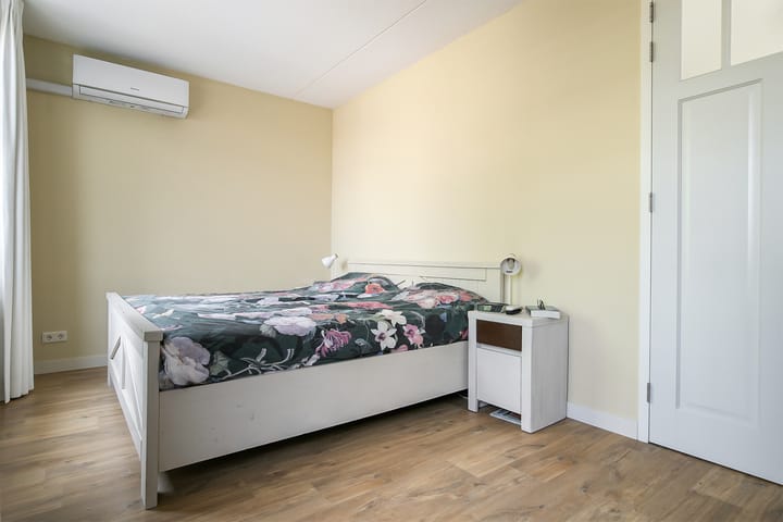 Photo 17 of Veldhuisstraat 15