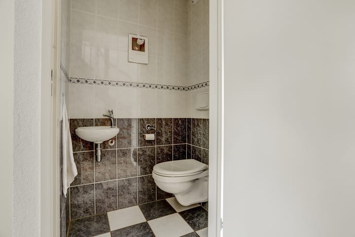 Foto 12 van Grens 30-A