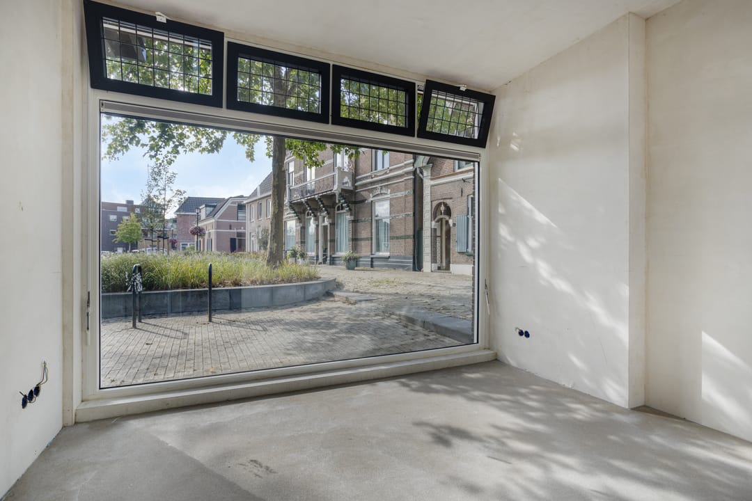 Foto 16 van Ruurloseweg 1