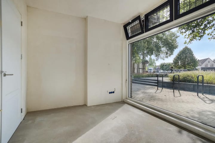 Photo 18 of Ruurloseweg 1