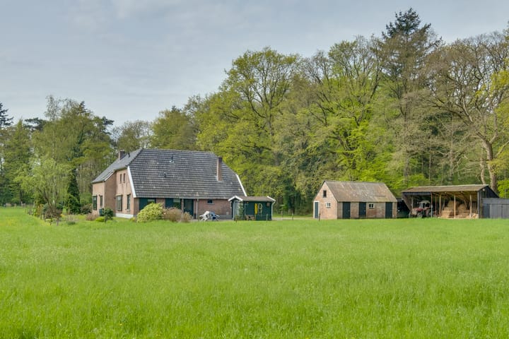 Foto 32 van Huzarenlaan 14