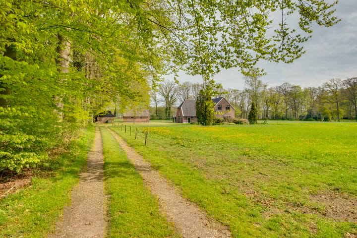 Foto 35 van Huzarenlaan 14