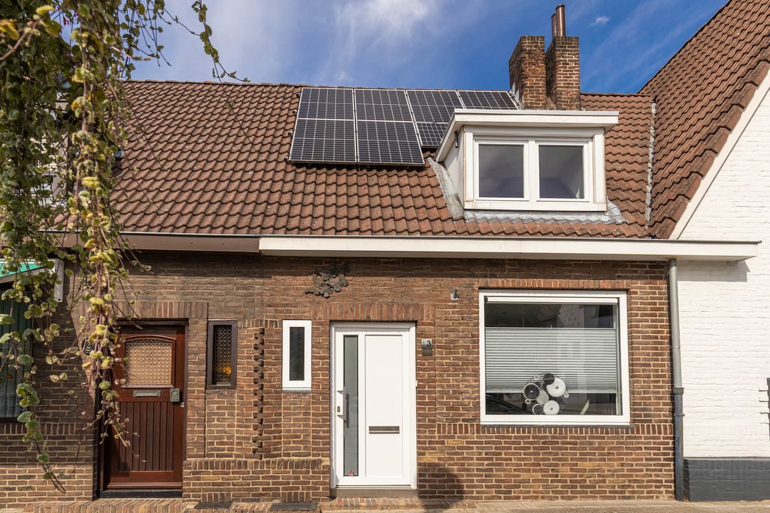 Foto 1 van Bloemenmarkt 3