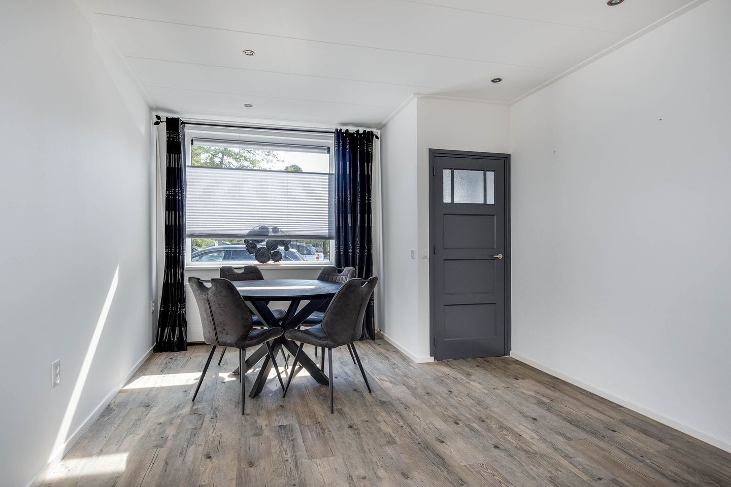 Foto 5 van Bloemenmarkt 3