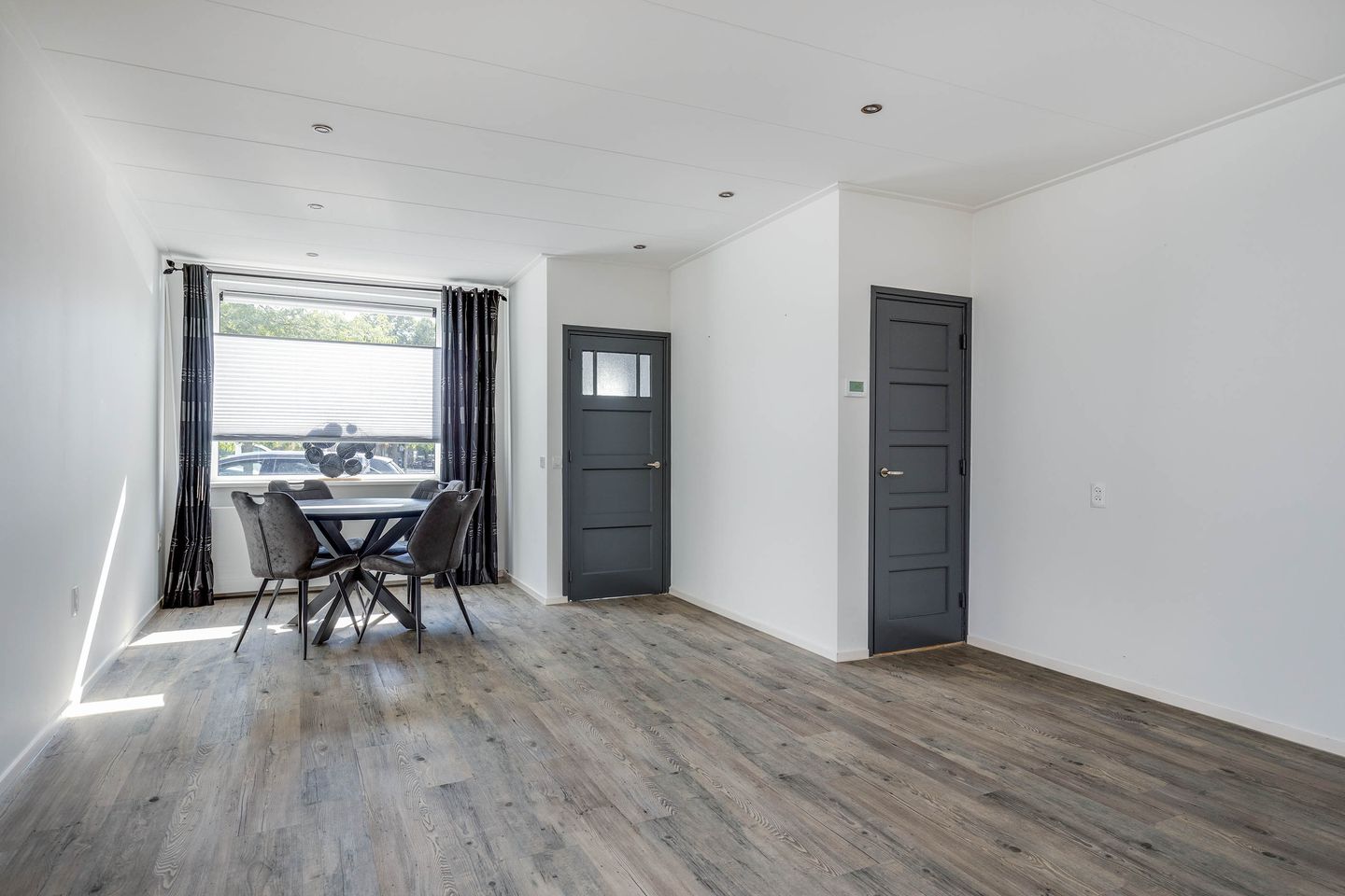 Foto 4 van Bloemenmarkt 3