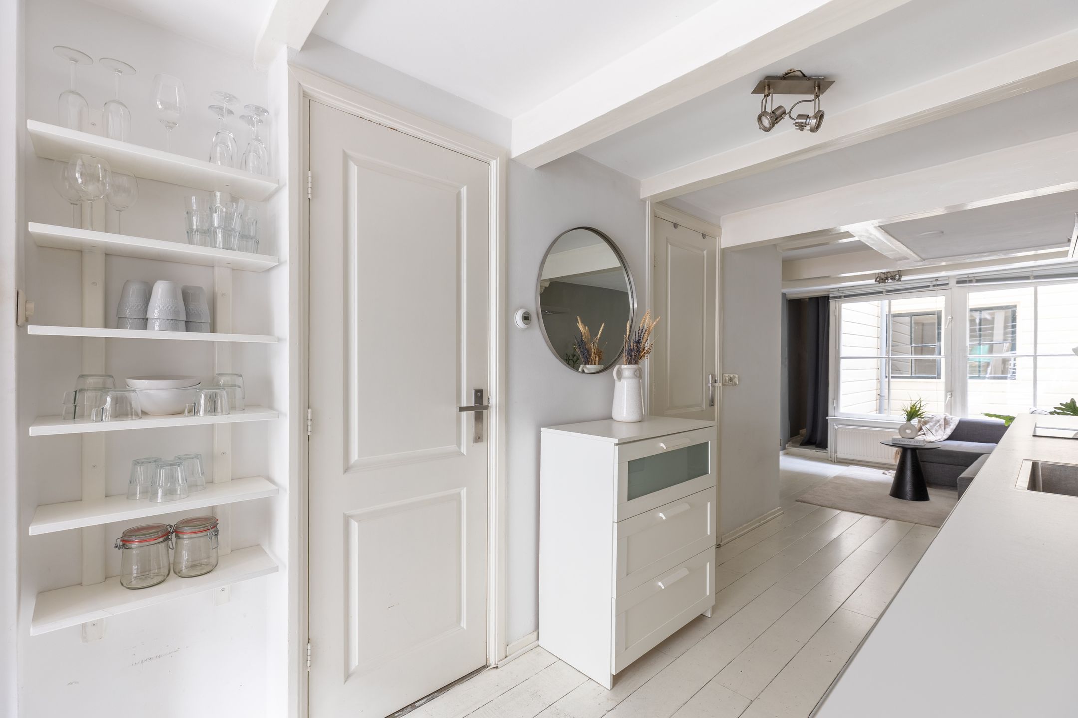 Foto 12 van Spuistraat 42-1