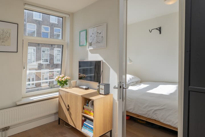 Foto 9 van Jacob van Lennepstraat 25-E