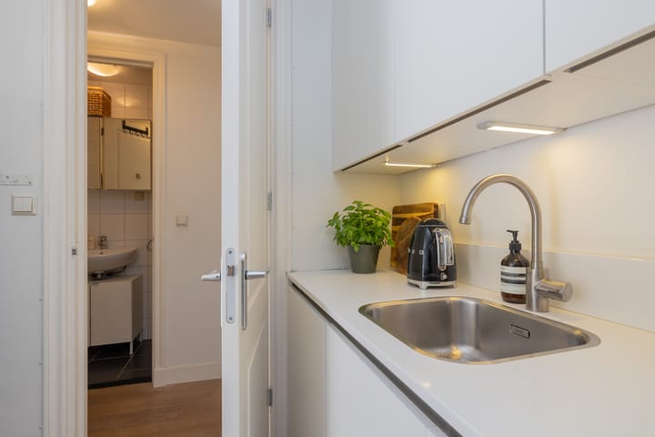 Foto 12 van Jacob van Lennepstraat 25-E