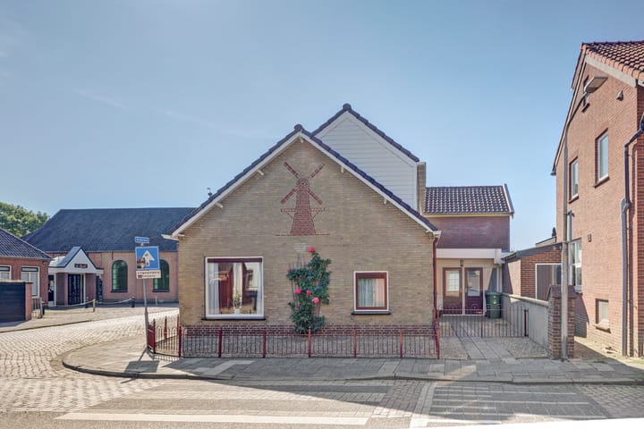 Foto 4 van Middelweg 2