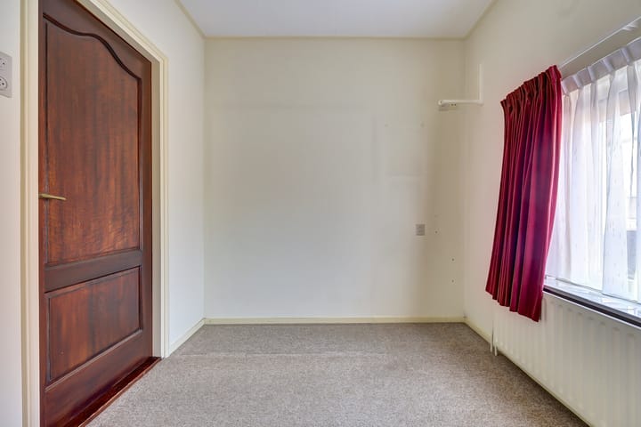 Foto 12 van Middelweg 2