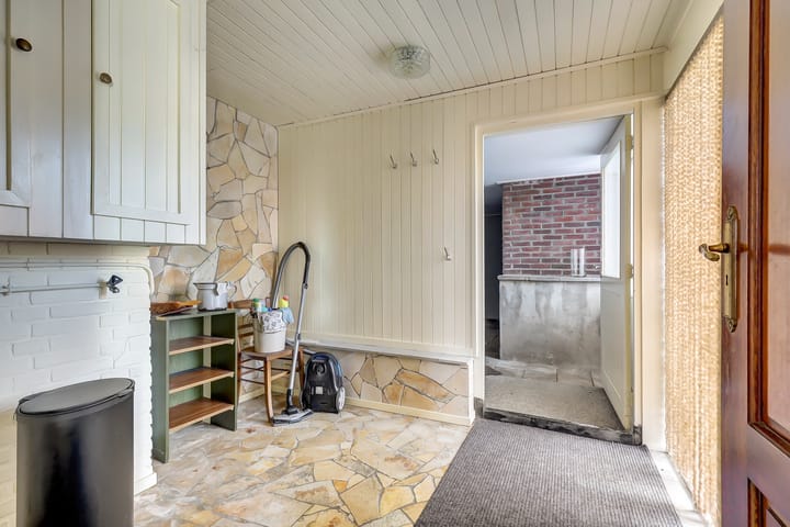 Foto 16 van Middelweg 2