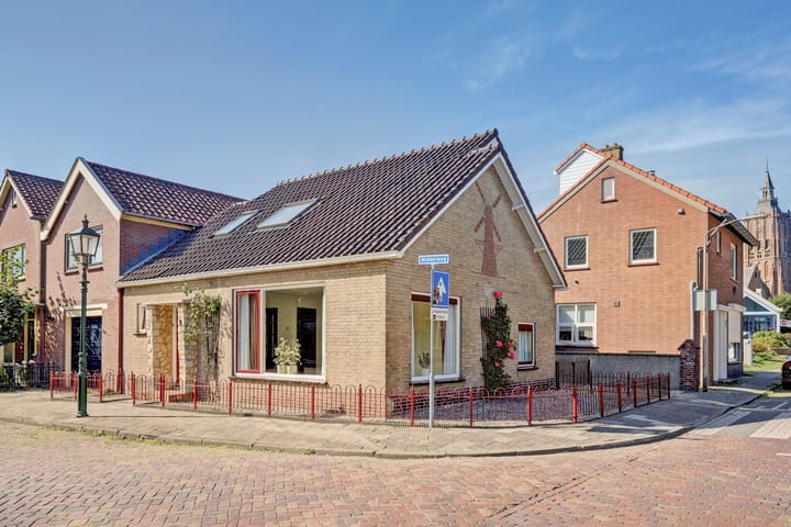 Foto 34 van Middelweg 2