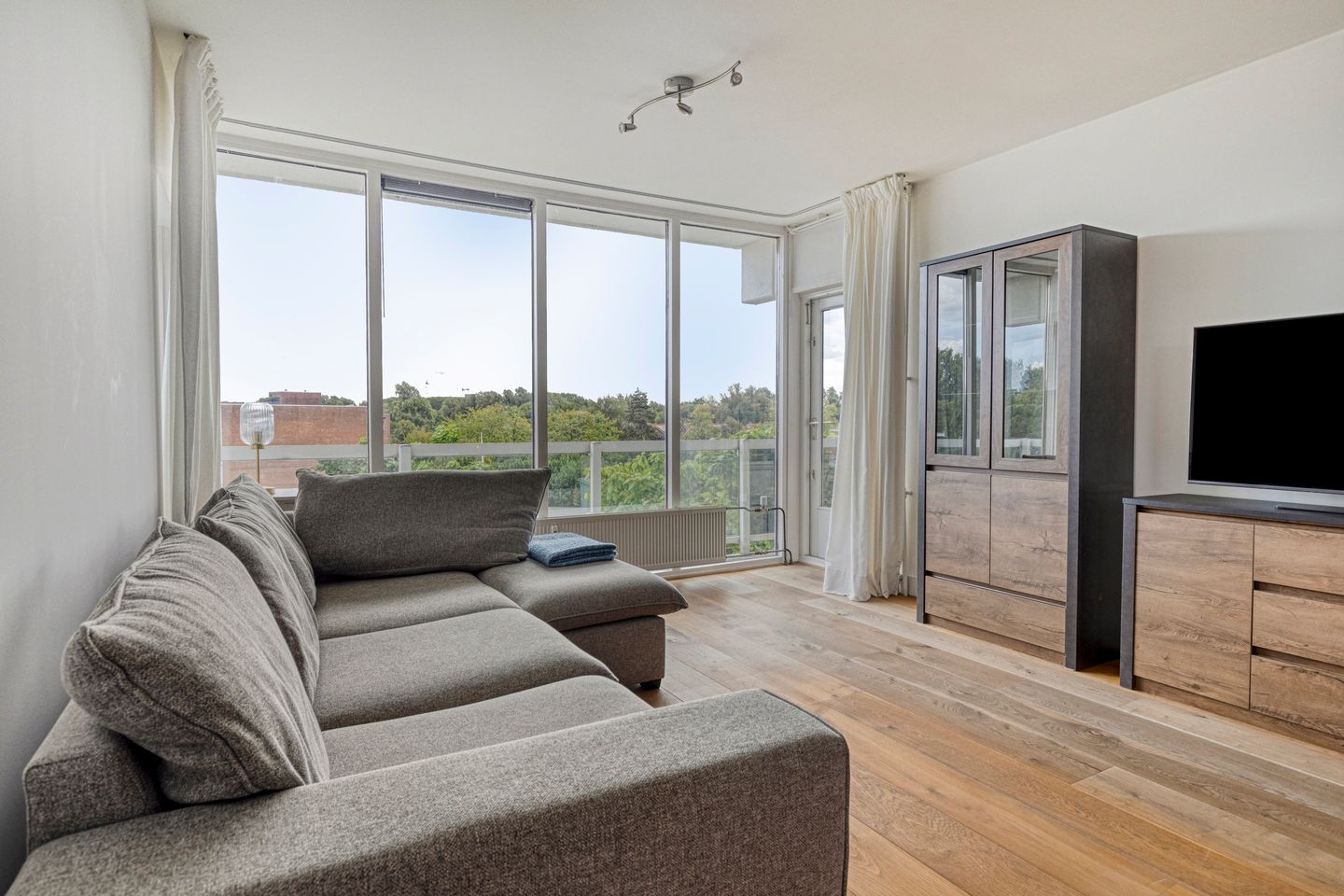 Photo 4 of Kruidenommegang 43